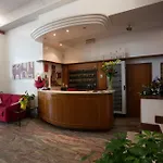 Europa 3*