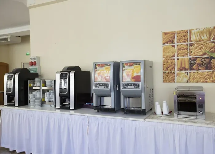 Отель Europa 3*